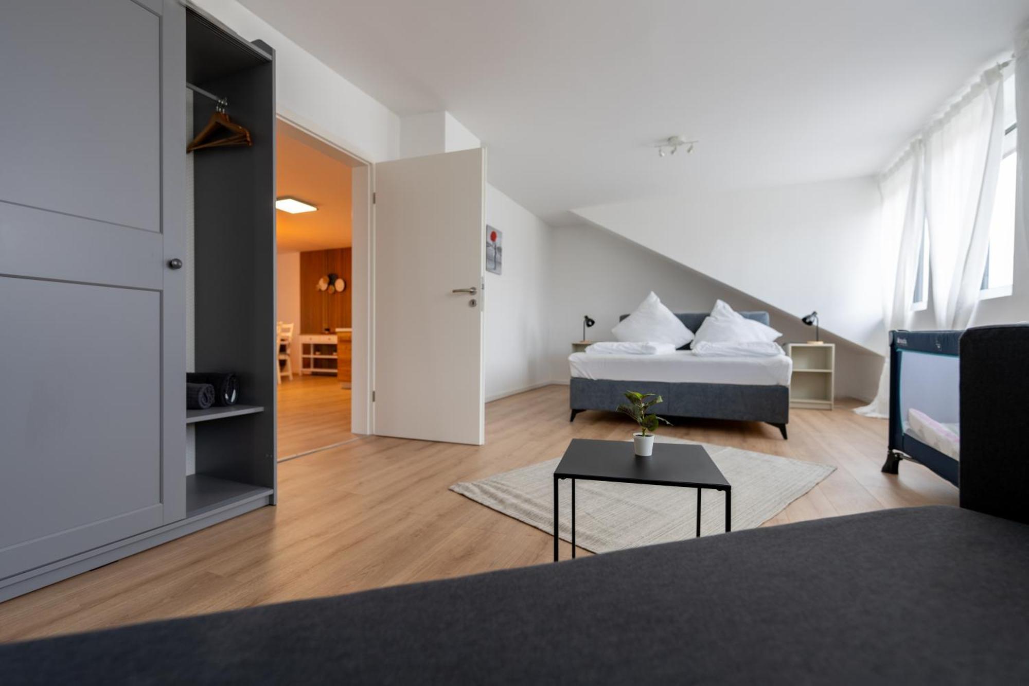 Apartment Im Dachgeschoss Plankstadt Extérieur photo